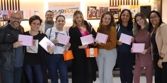 Foto Alunos do Curso de Encadernação